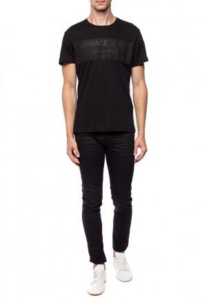 T-shirt with a logo print, zdjęcie 2 T-shirt with a logo print od Versace Jeans